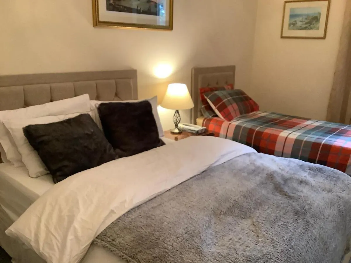 Large Grange Apartment Edinburgh United Kingdom