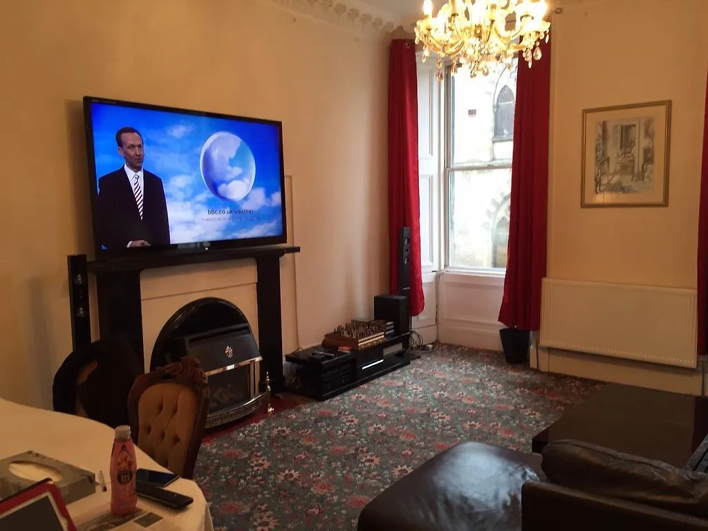 Large Grange Apartment Edinburgh
